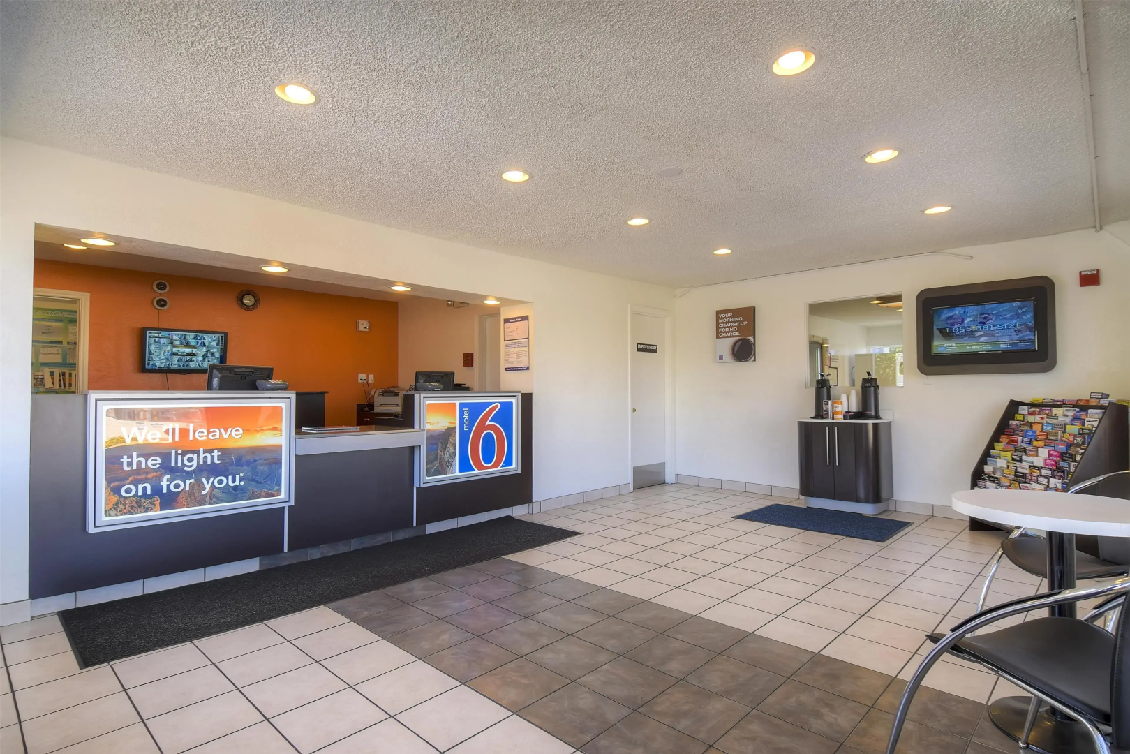 Motel 6 Las Vegas, NV – I-15 Stadium