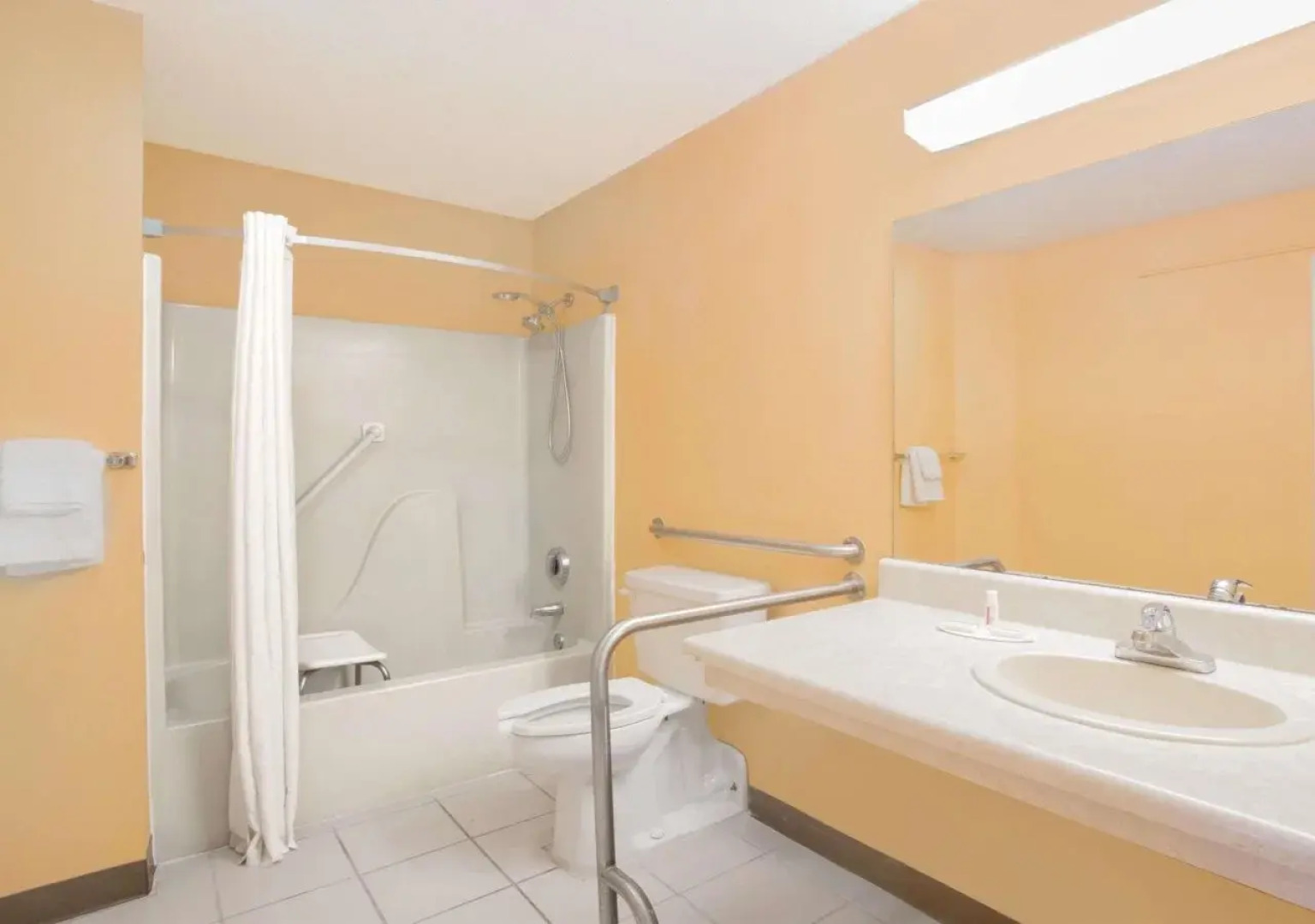 Americas Best Value Inn Darien