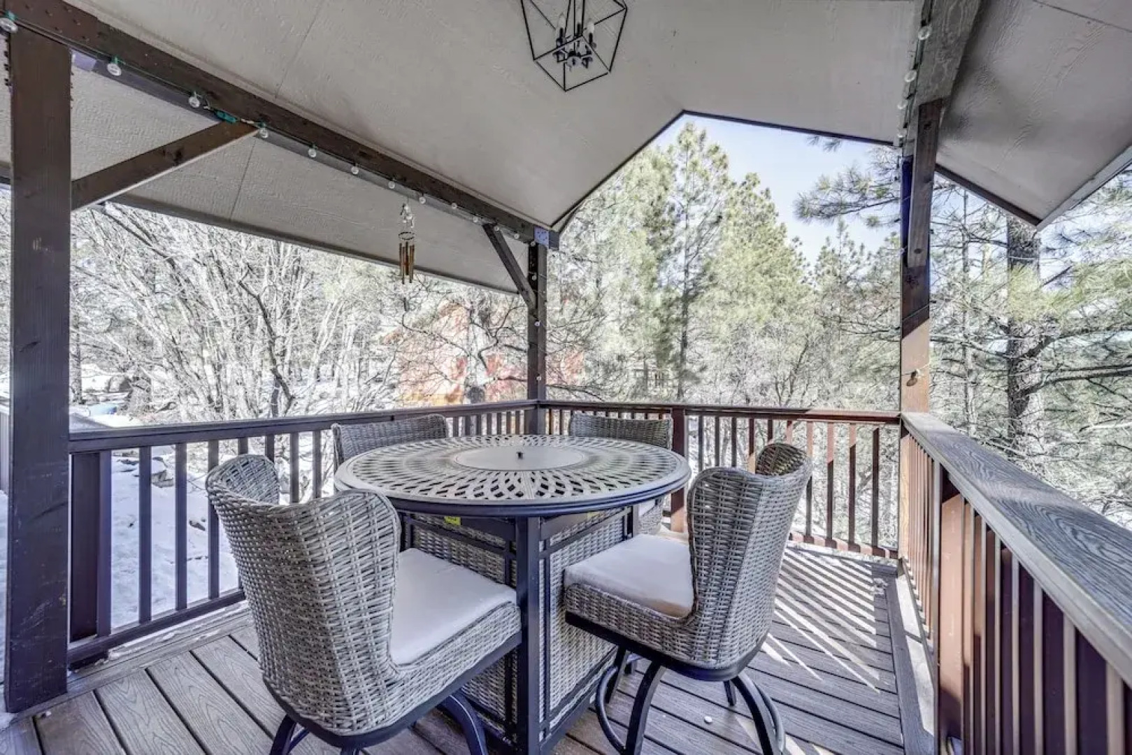 Deck & Scenic Views: Munds Park Cabin!