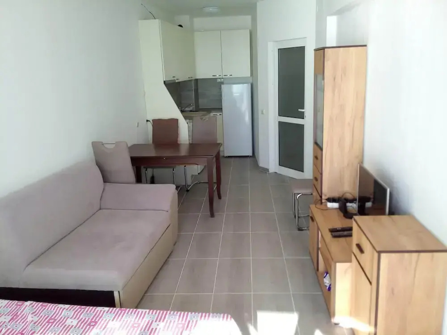 Silver Beach B16 Apartment