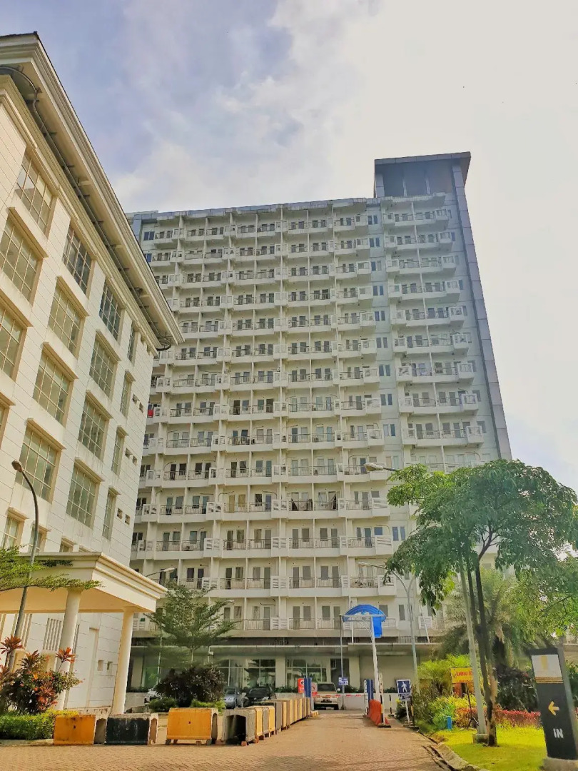 Sentul Tower Apartment by Risa