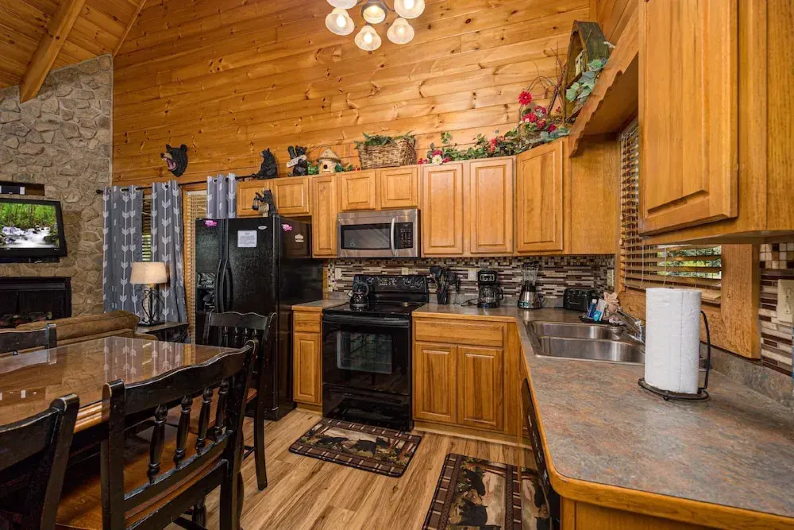 MooseBehaving - Two Bedroom Cabin