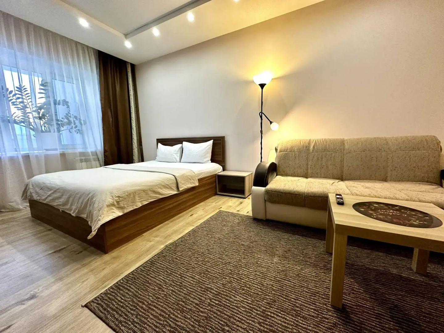 Фреш рум на улице Грибоедова, д 5, к.1