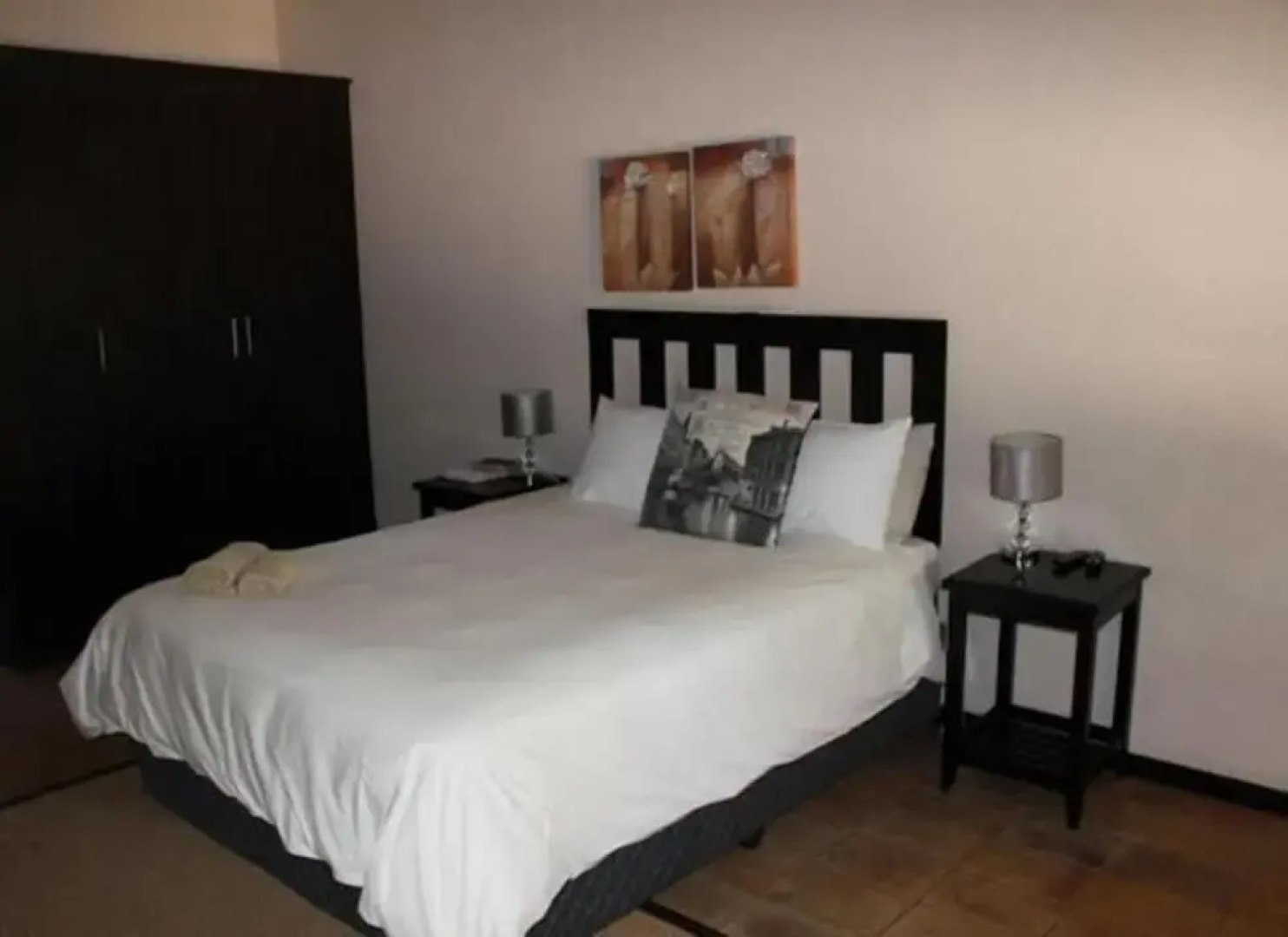 Four Seasons Guesthouses