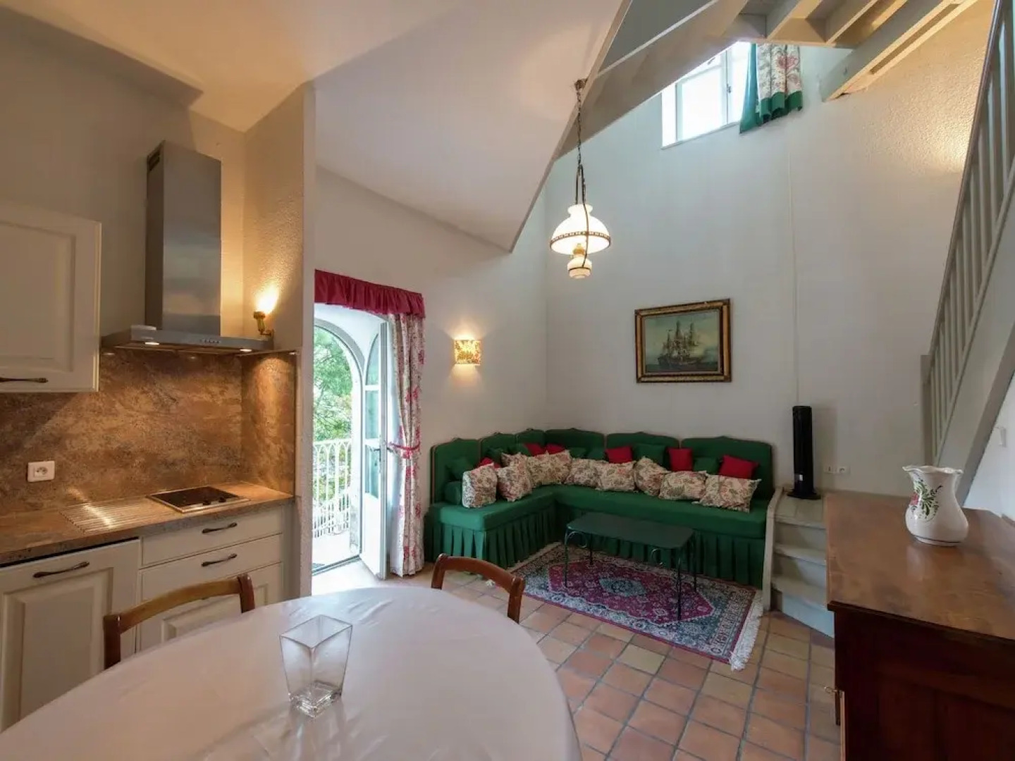 Deluxe Apartment in Saint-clair With Swimming Pool