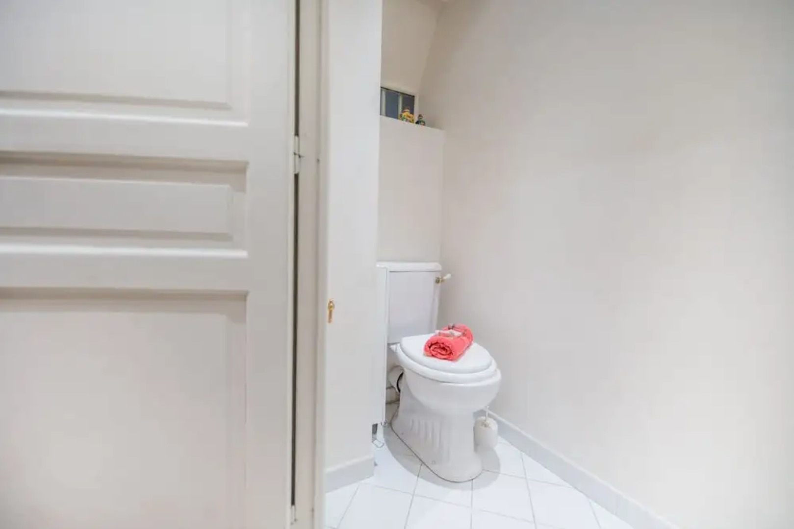 On Villefranche Bay AP3040