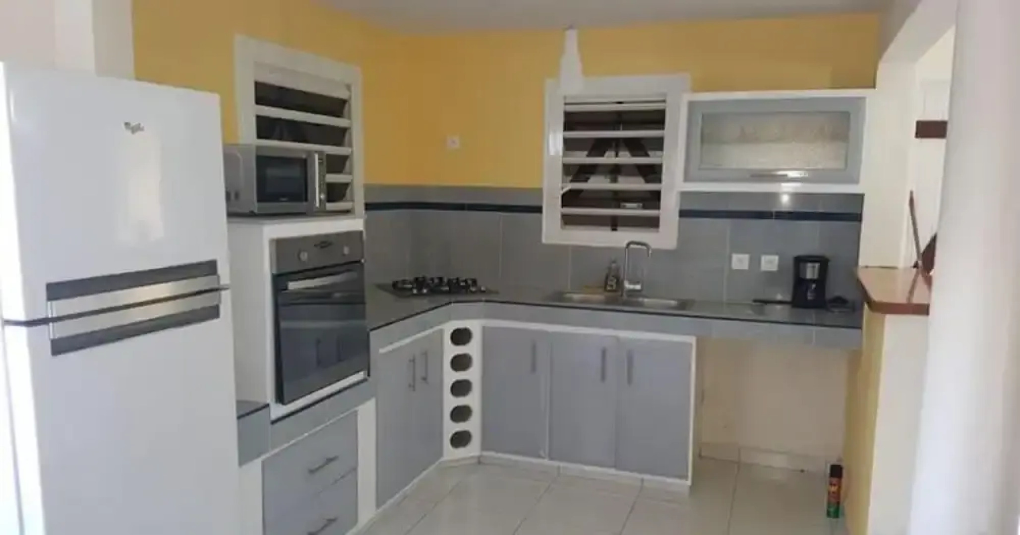 House With One Bedroom In Port Louis With Enclosed Garden And Wifi 6 Km From The Beach