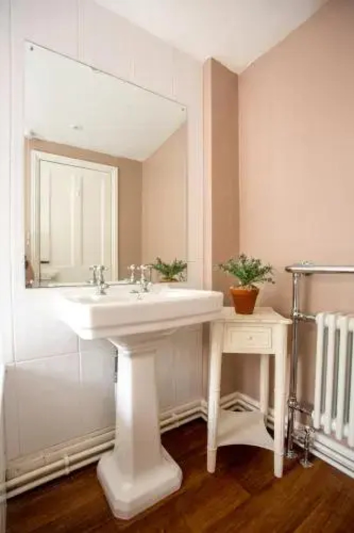 14 Market Cross Place