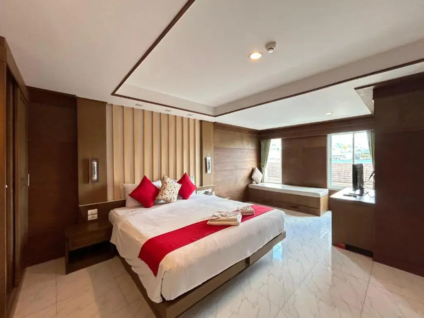 Cocoon APK Resort and SPA Hotel