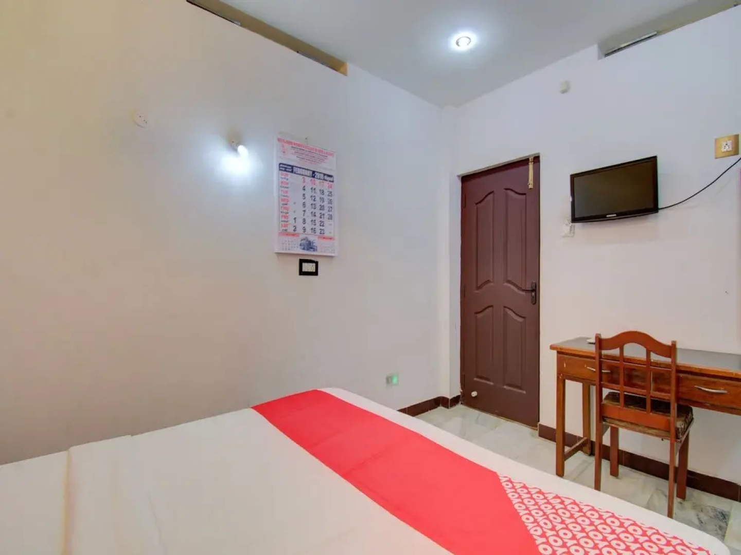 OYO 30435 Mahalashmi Park Hotel