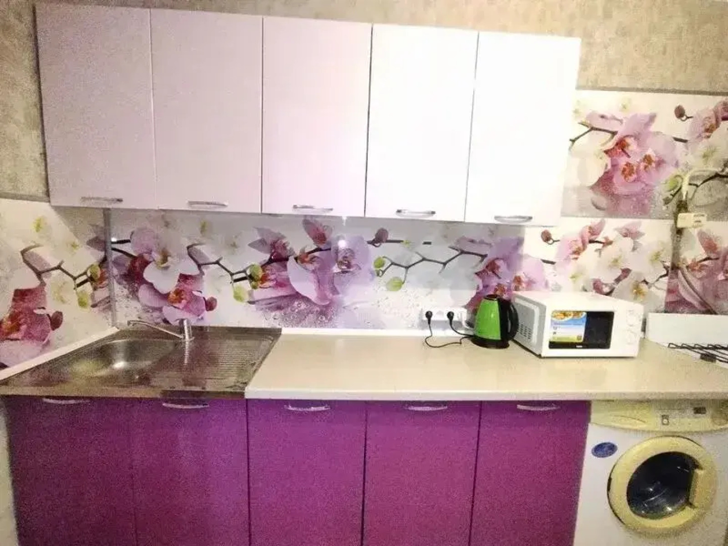 Апартаменты Домашний очаг на улице Артёма д. 98