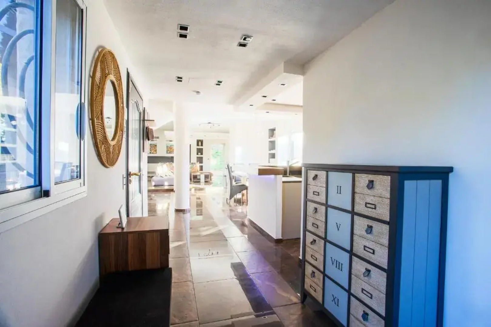 Serene Luxurious Hillside Villa Near Cannes