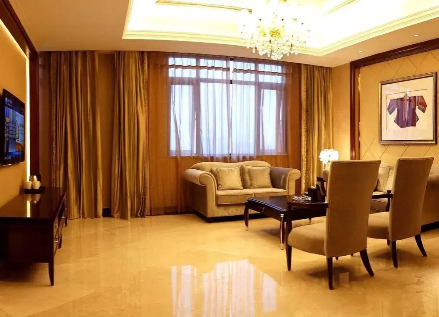 Hong Shan International Hotel