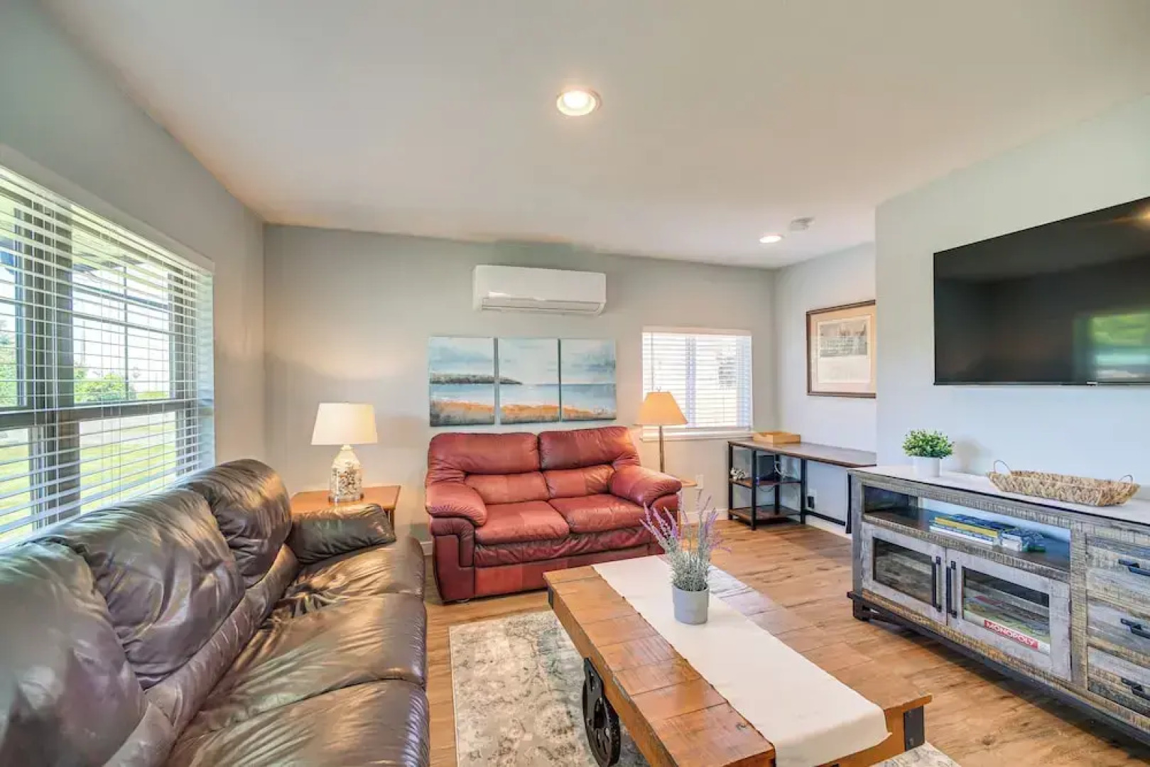 Pet-friendly Moclips Home: Walk to Mocrocks Beach!