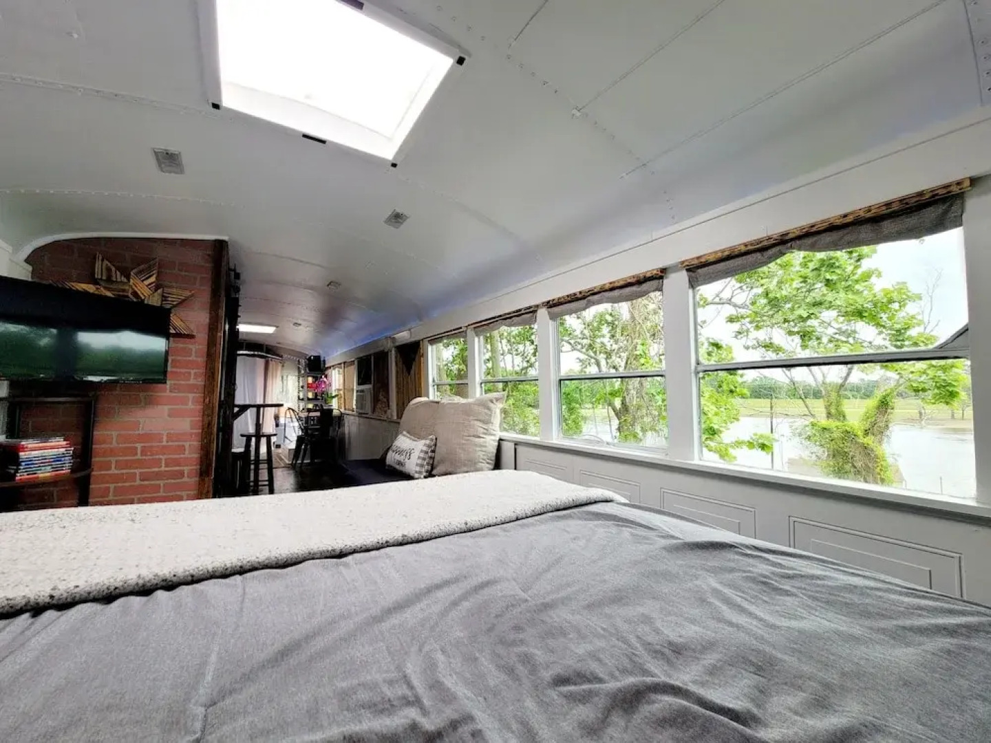 Bruiser Cozy Riverfront School Bus Pet Friendly