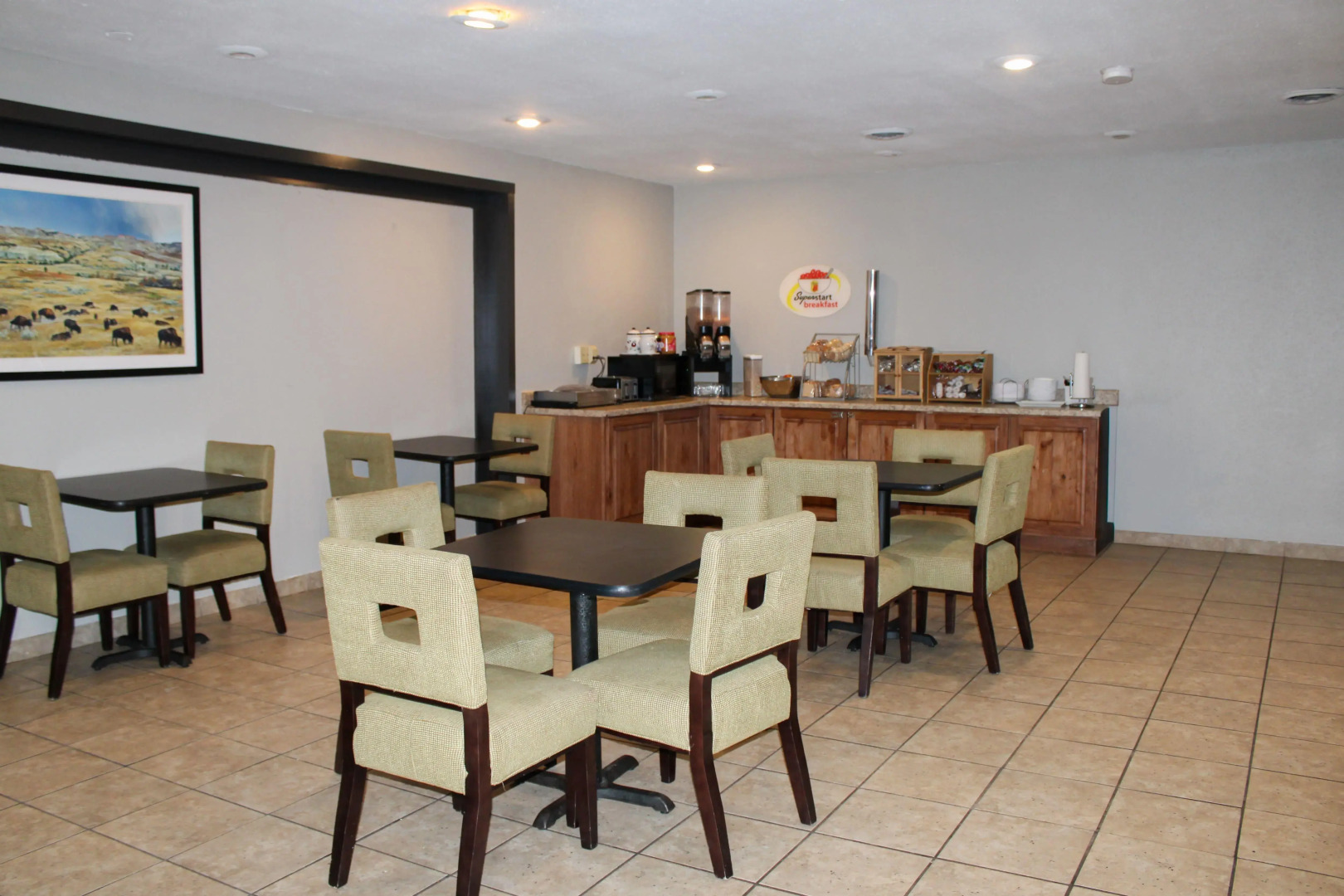 Super 8 by Wyndham Williston ND