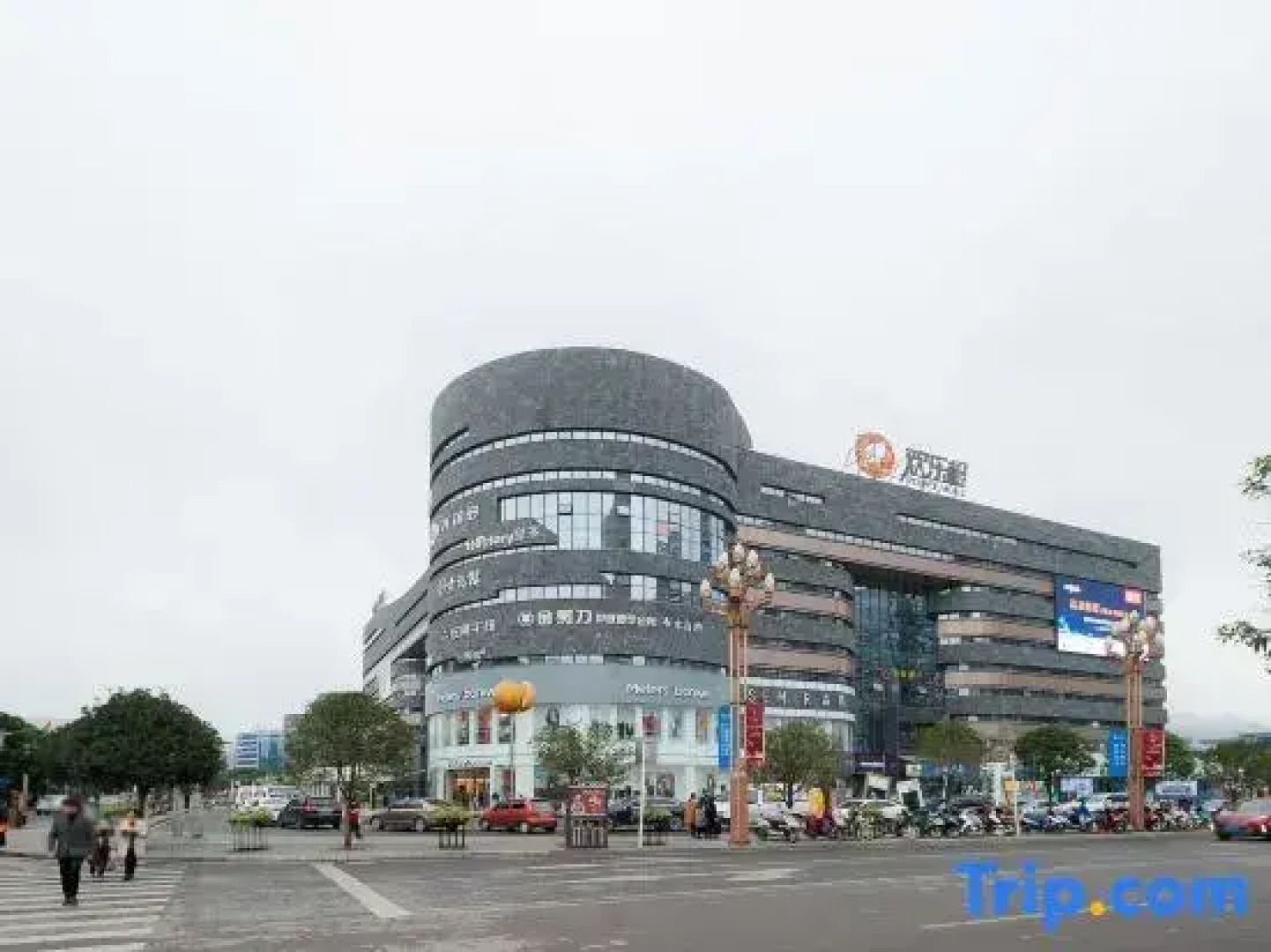 Falcon Bast Dreamlan  Hotel