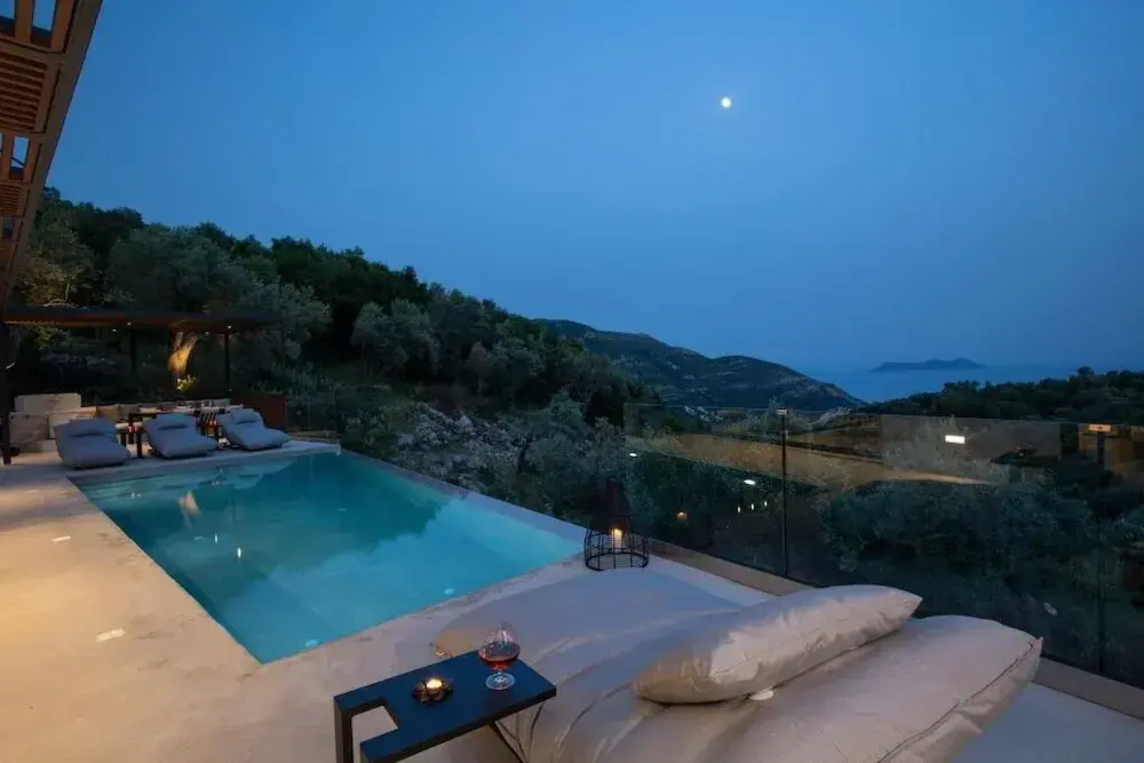 Brand new High-end Faos Villas one