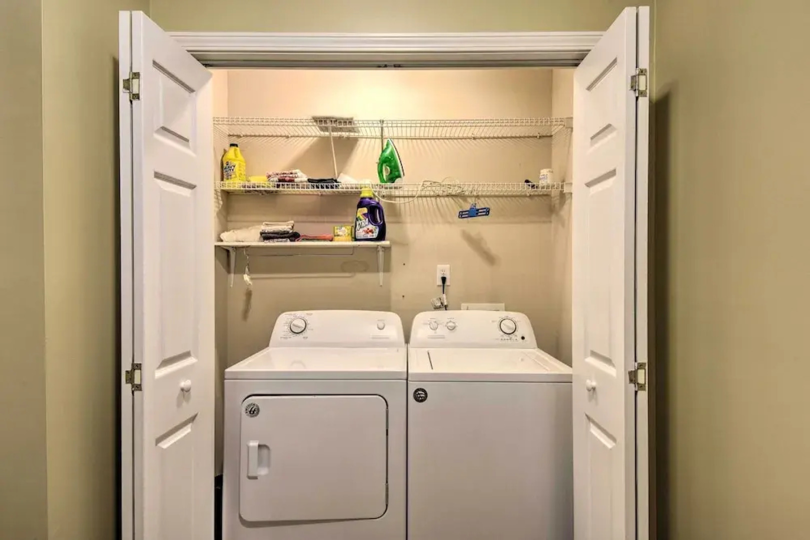 Big Canoe Retreat w/ Deck & Golf Course Views