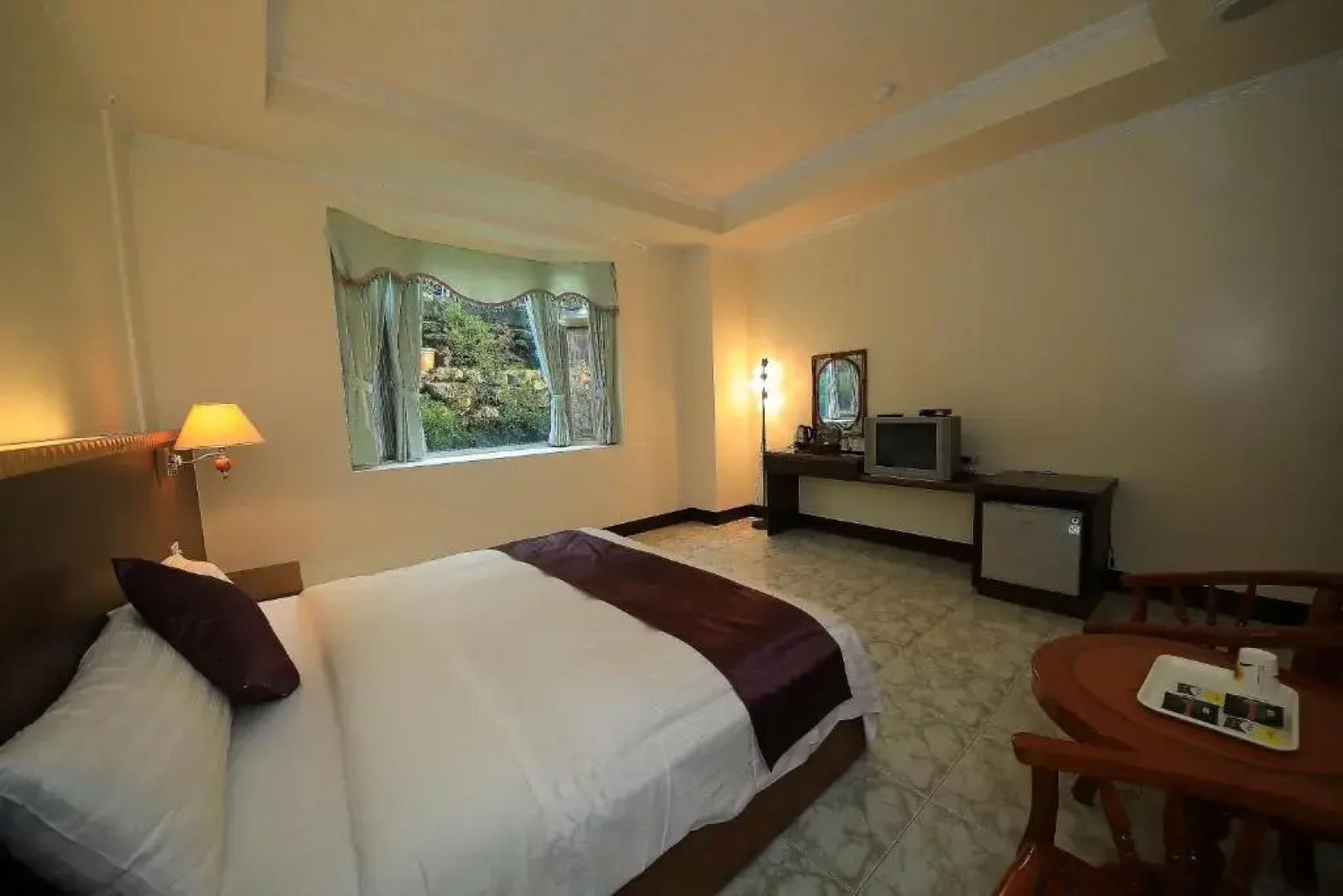 Yotai Spring Guest House