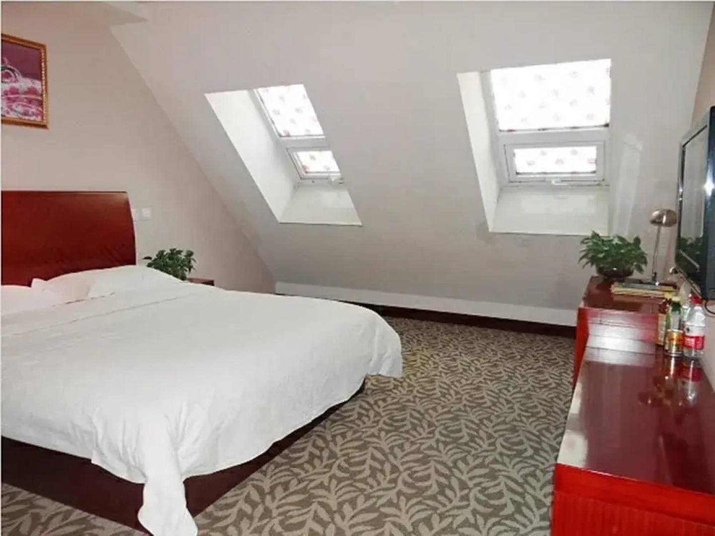 Diyi International Boutique Hotel