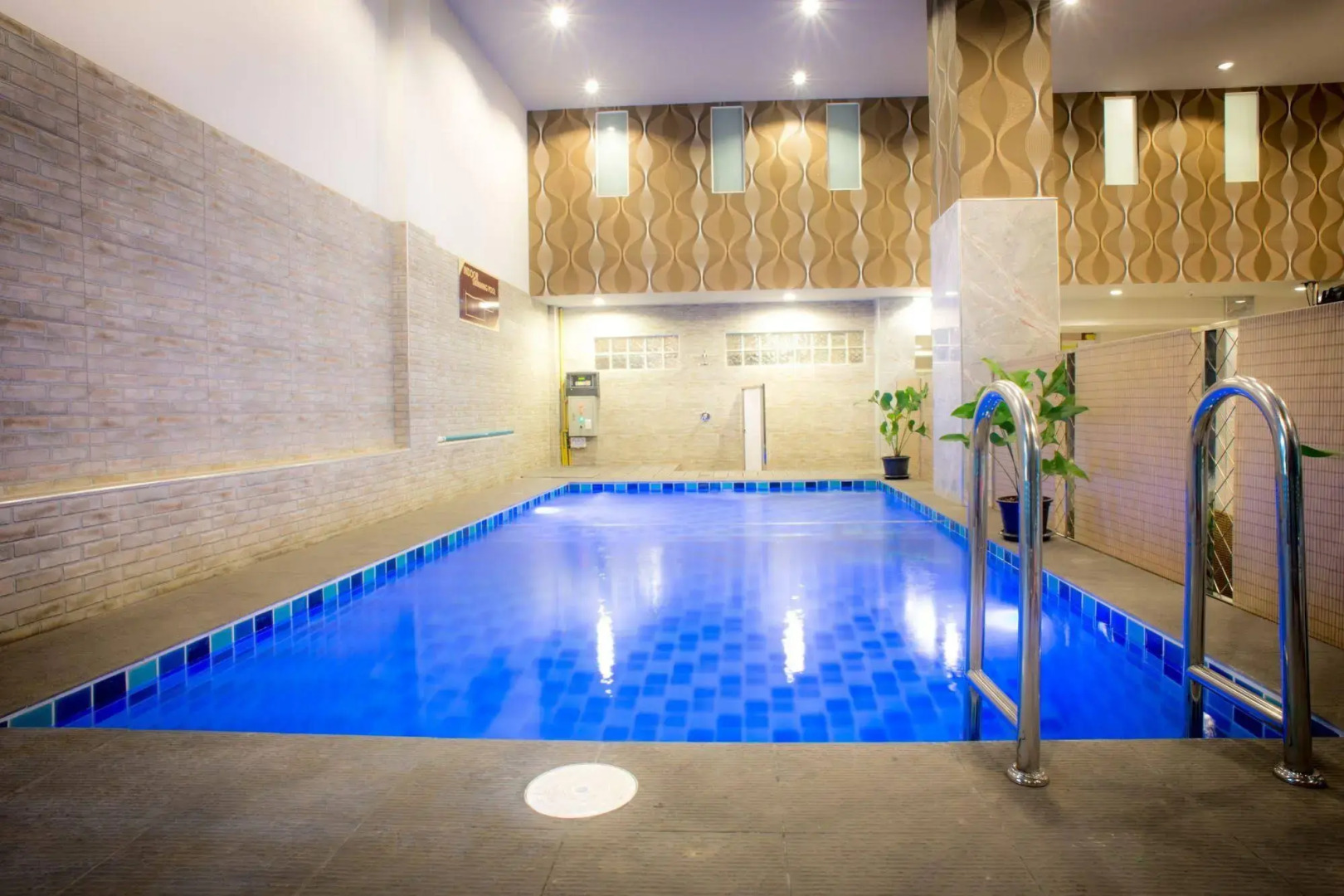 Collection O JA Siam City