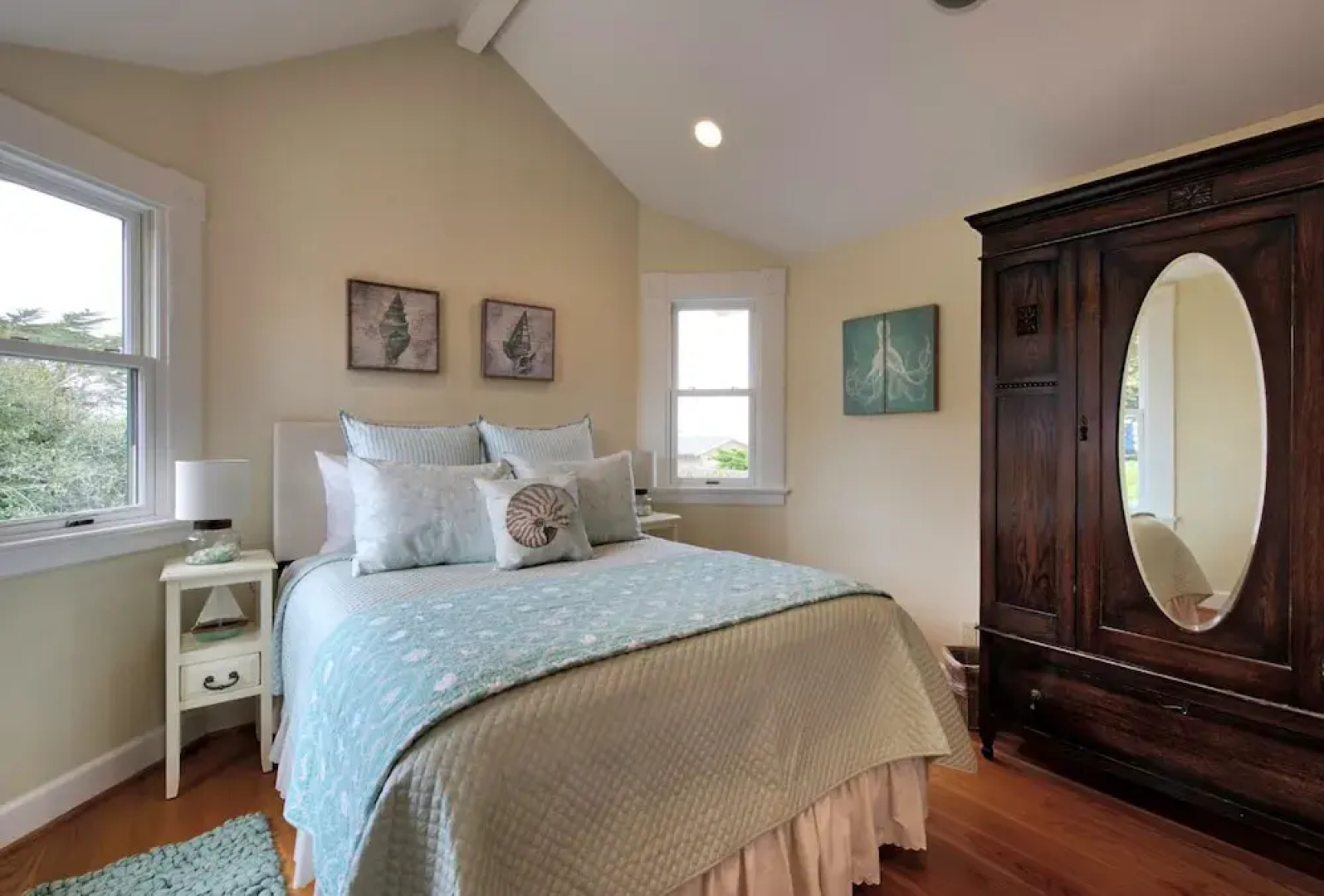 3715 Bliss by the Sea