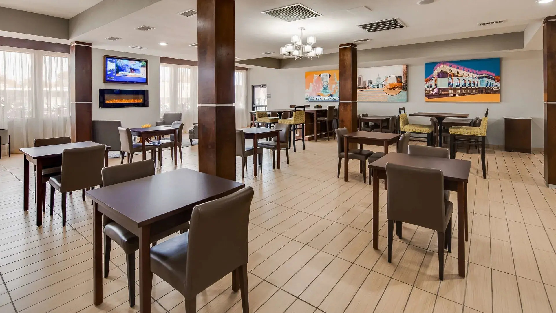 Best Western St. Louis Airport North Hotel & Suites