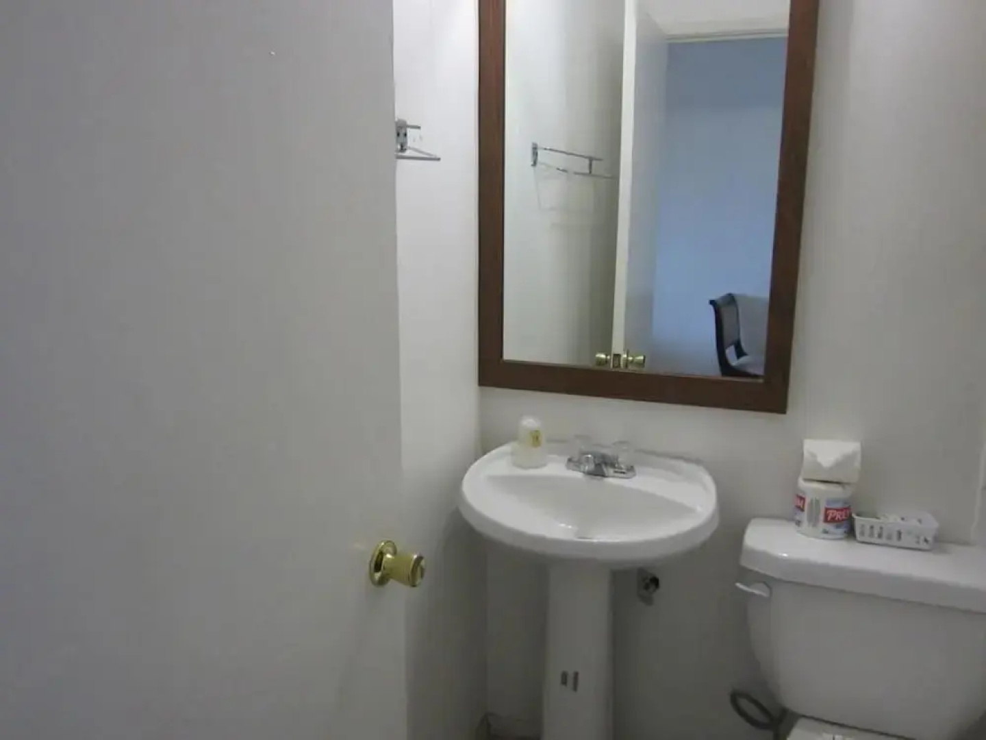 Chetwynd Court Motel