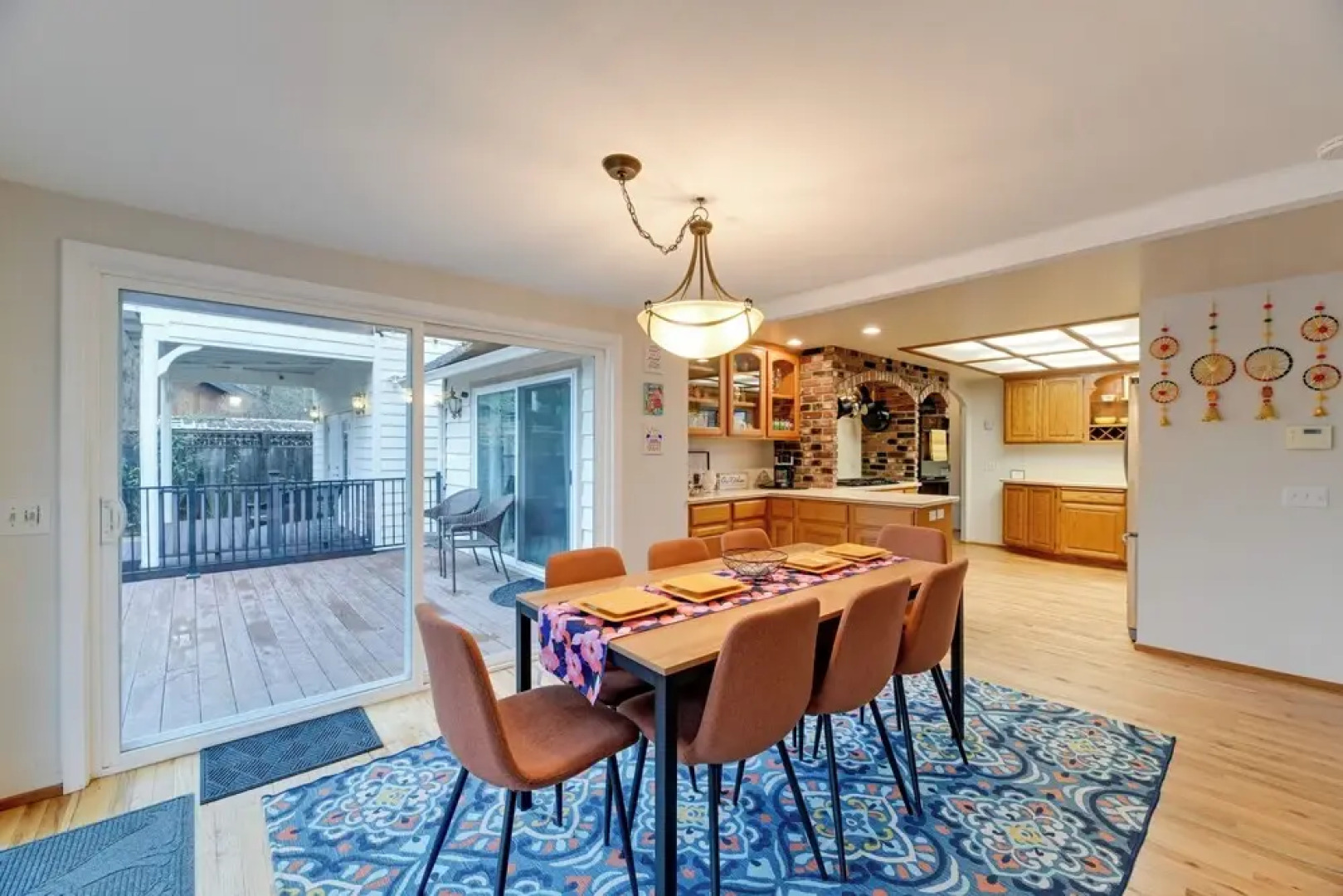 Spacious Grants Pass Home w/ Hot Tub & Views!