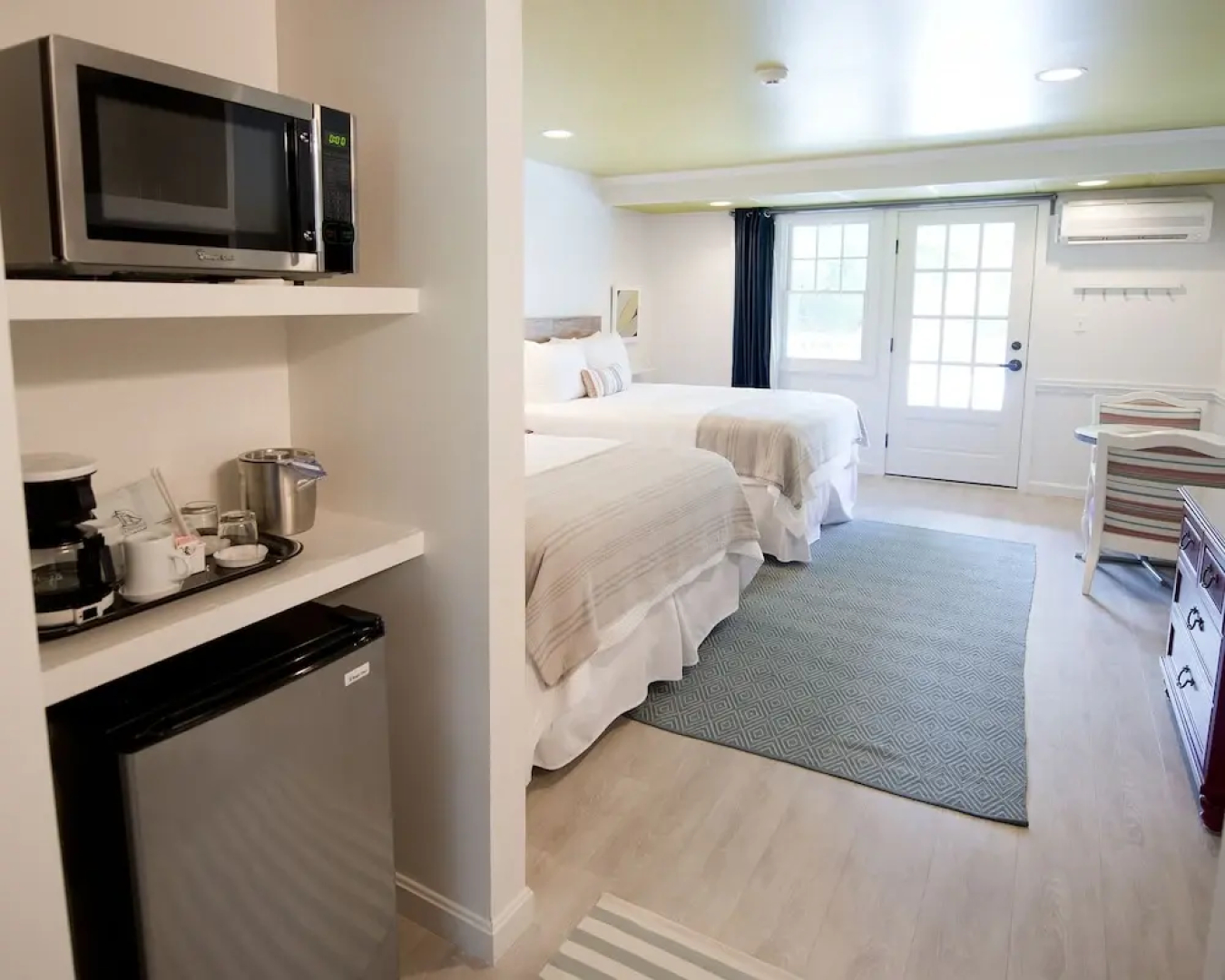 The Lodge at the Cove