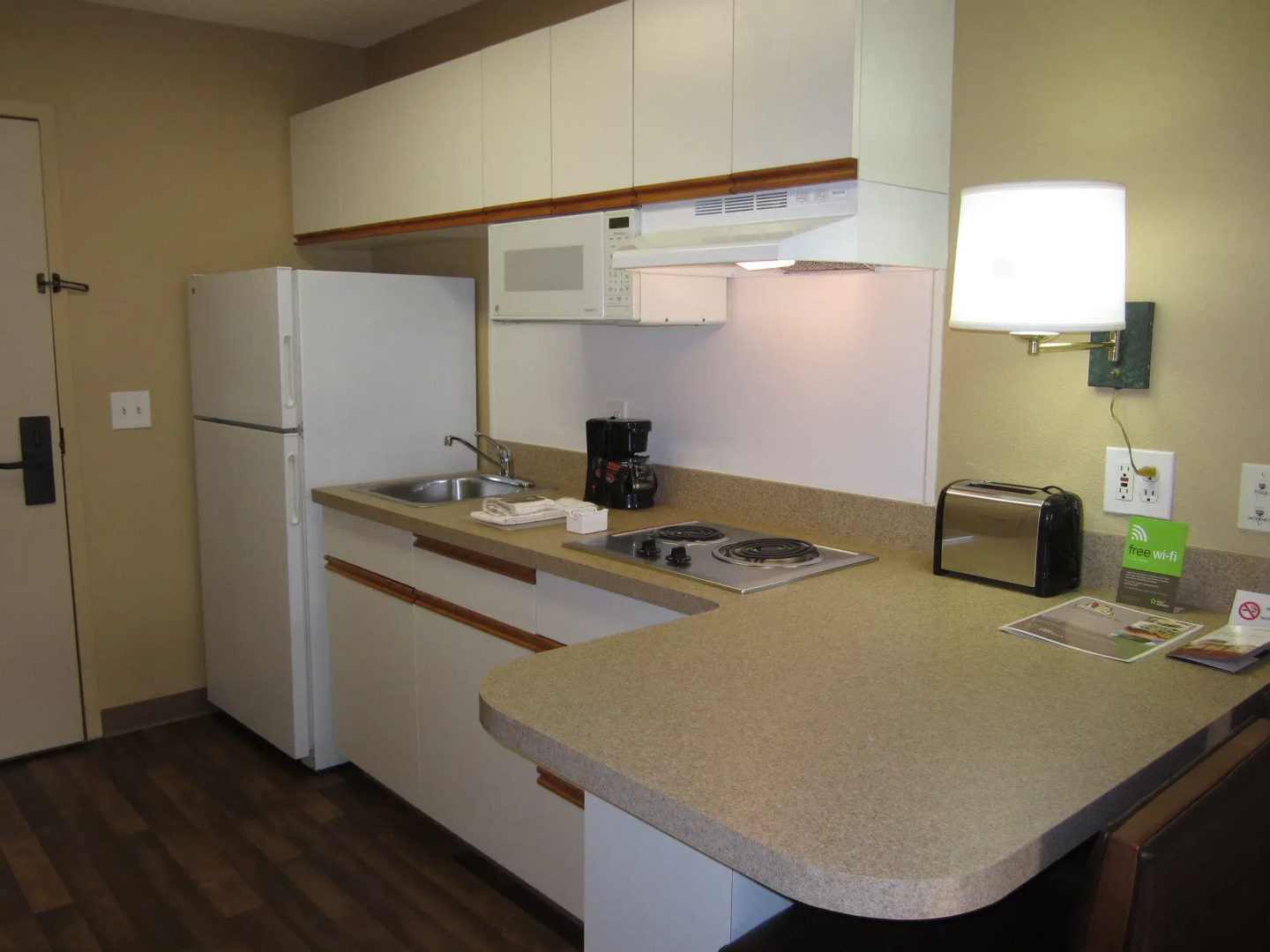 Extended Stay America Suites Los Angeles Monrovia