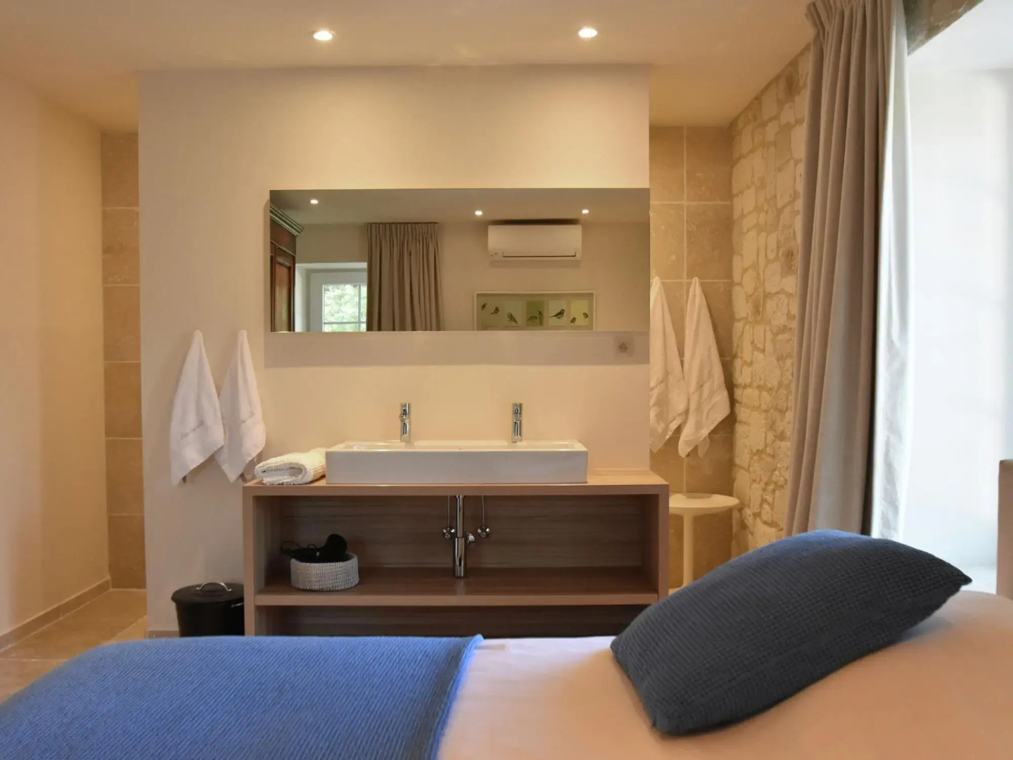 Classy Apartment in Villesèque-des-Corbières with Swimming Pool