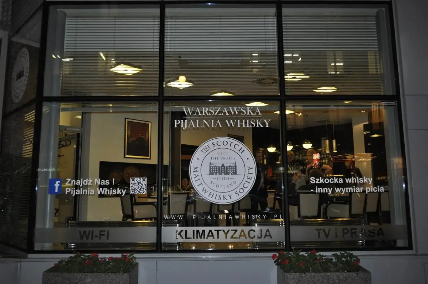 Apartamenty Zgoda Warszawa by DeSilva