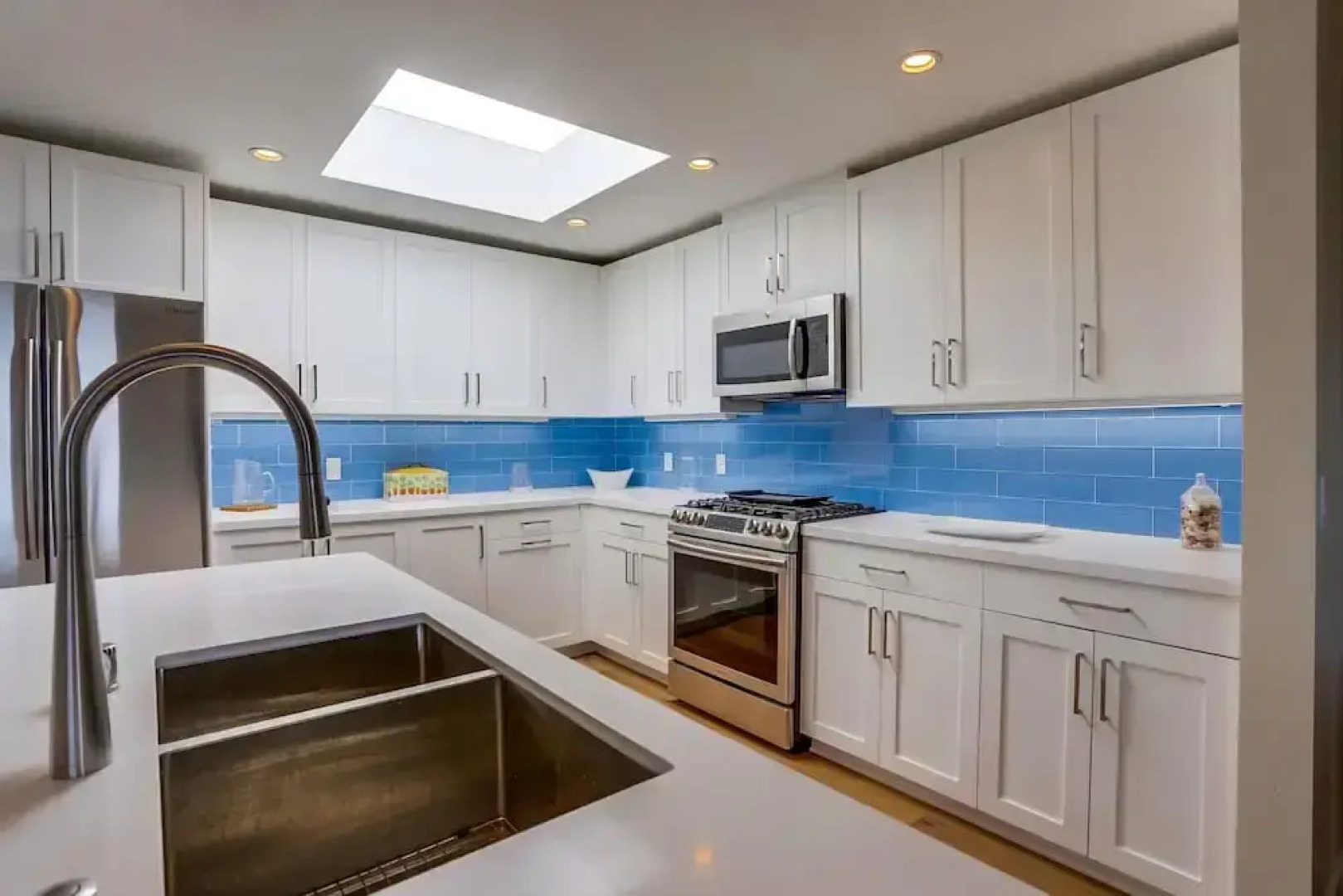 Luxury Ocean View Condo features Direct Access to Beach SBTC331 by RedAwning