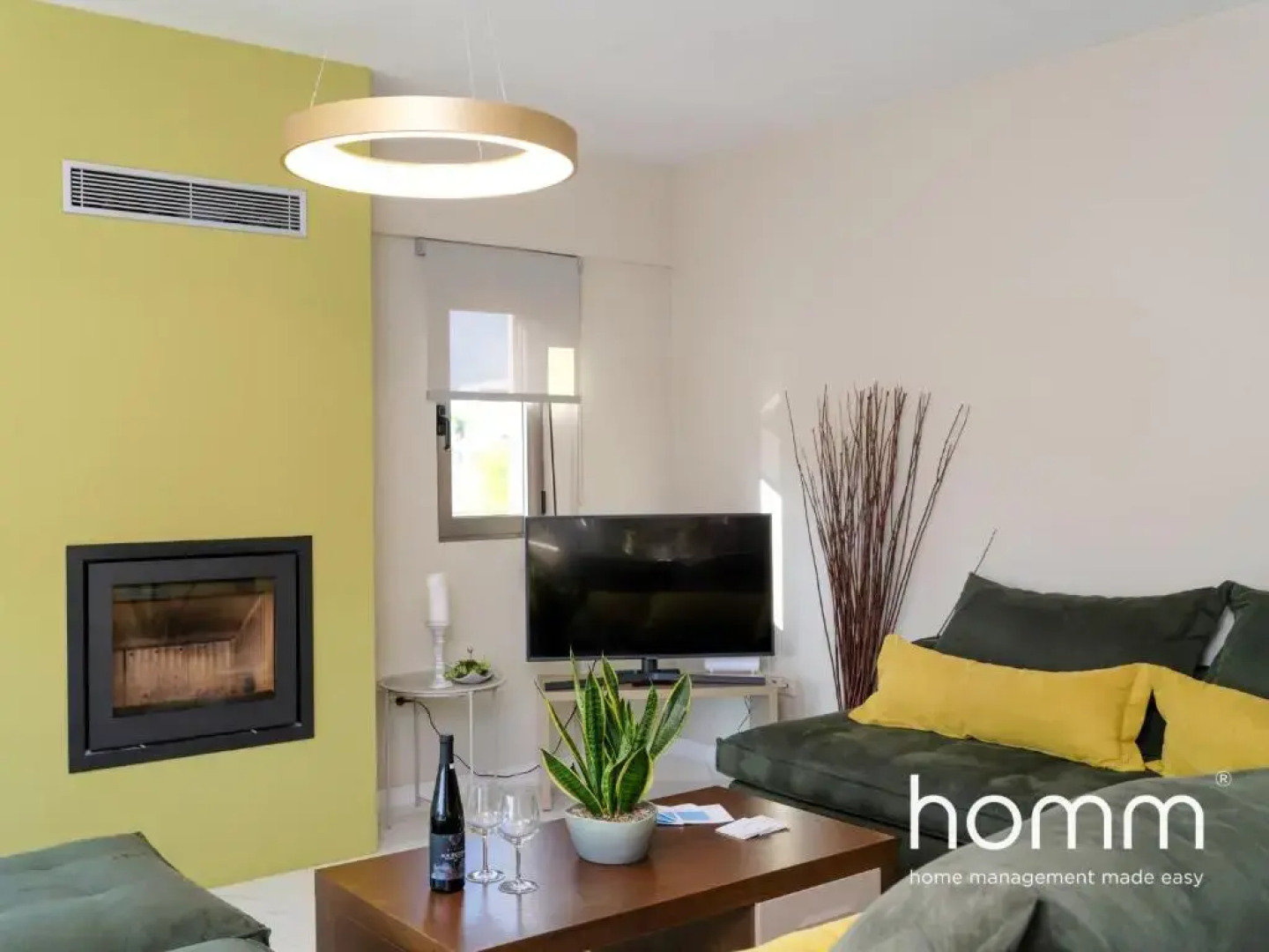 Spacious & Minimal Paiania homm 10min to Airport