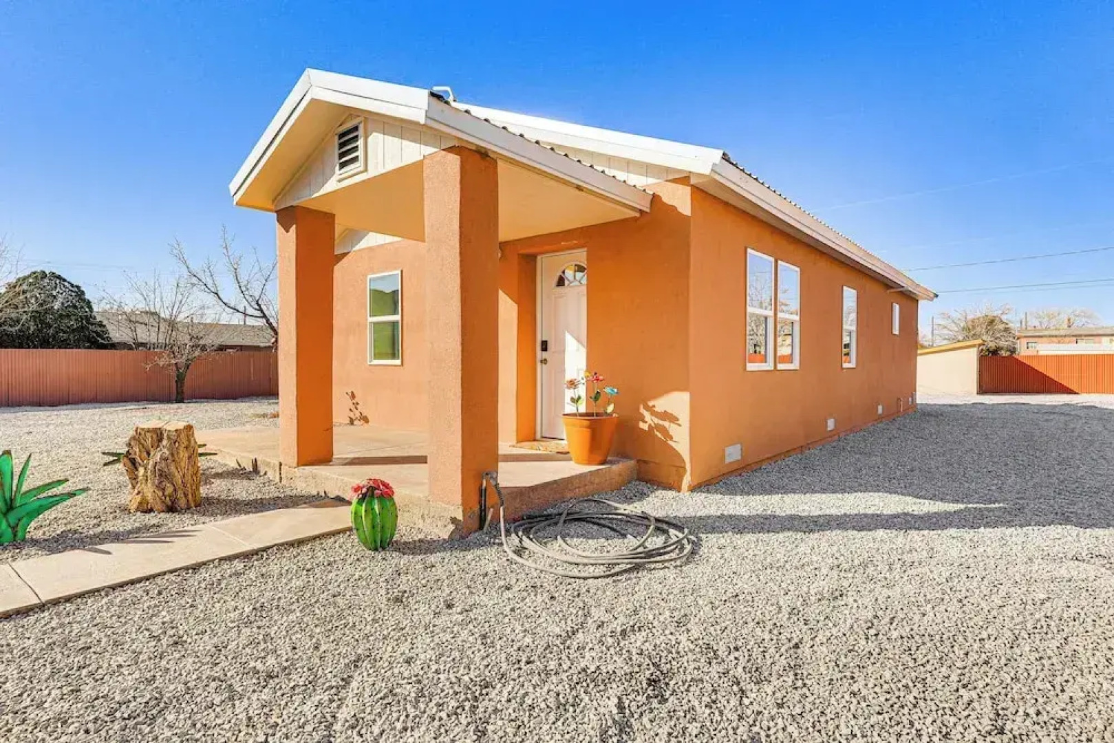 3 Mi to Elephant Butte Lake: Cozy Retreat!