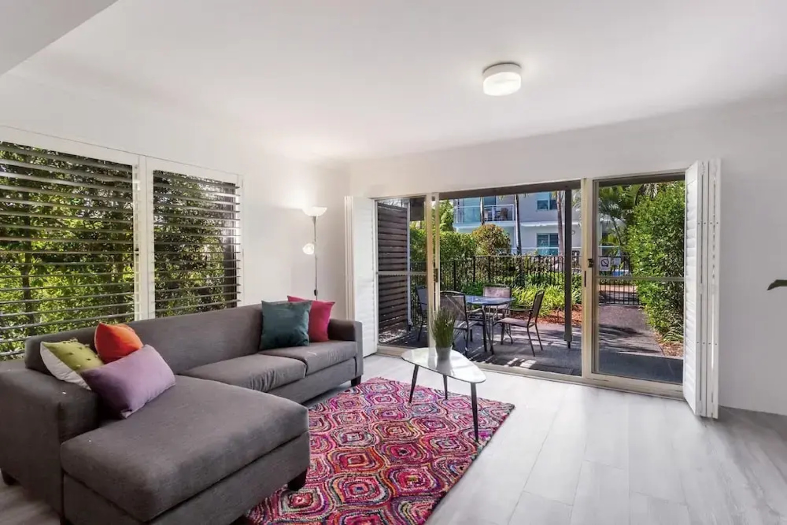 Pacific Blue Townhouse 351, 265 Sandy Point Road