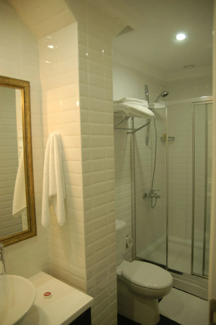 Hotel Jakaranda Istanbul