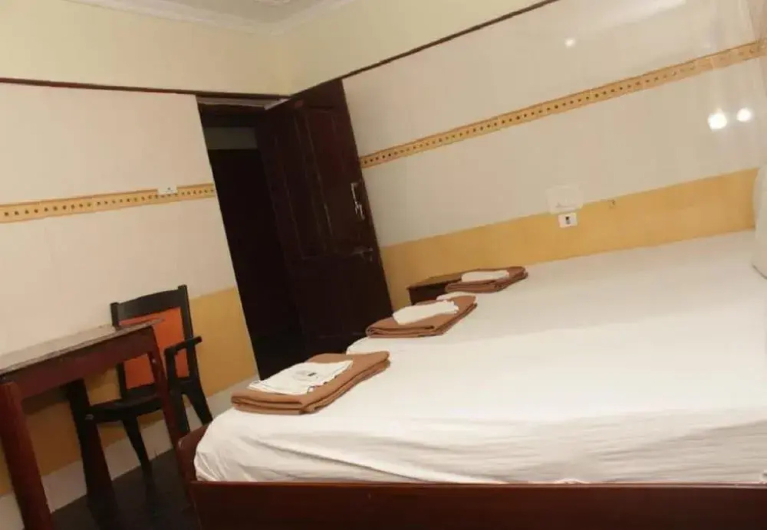 OYO 24347 Hotel Sunrise View