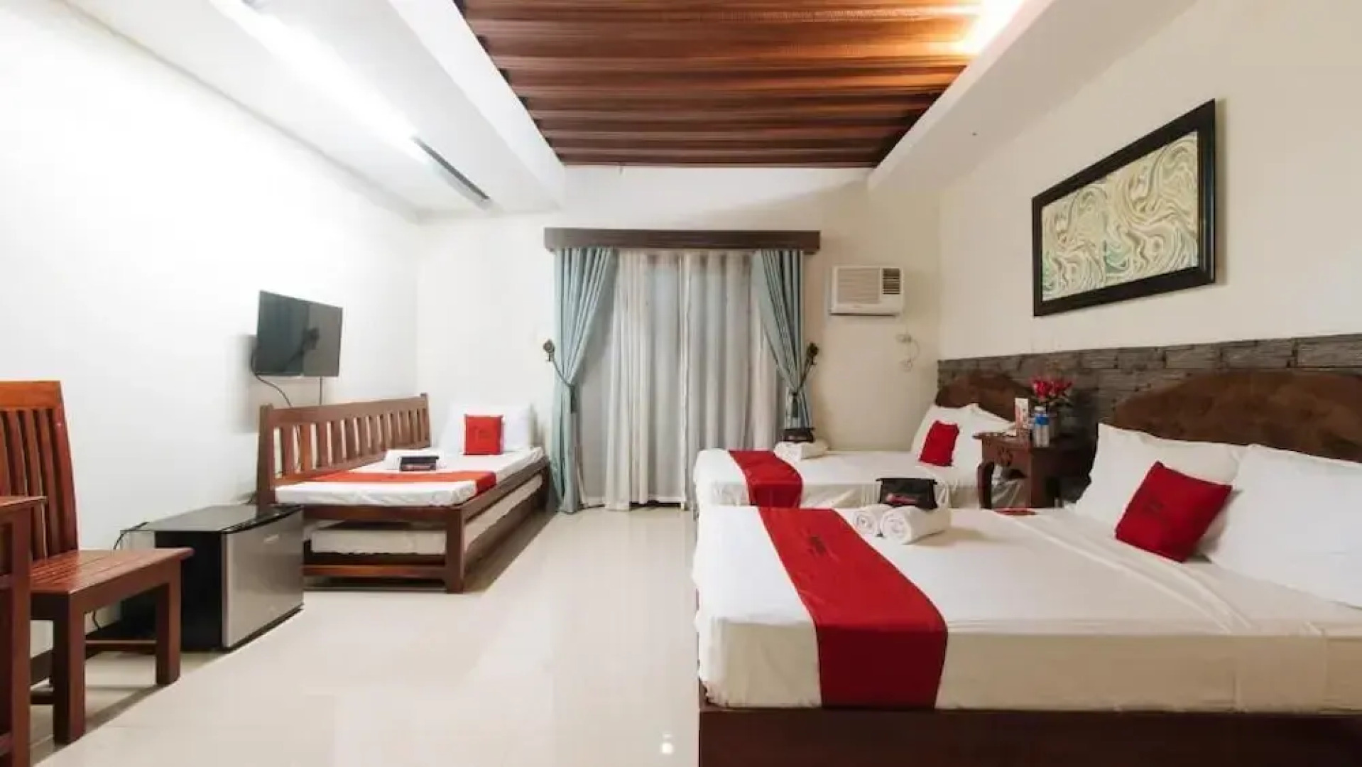 Mel Sols Inn And Resort by RedDoorz