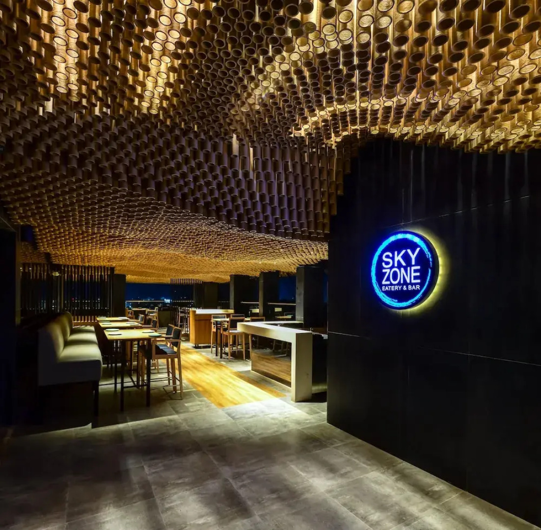 Hotel Raysons Regency