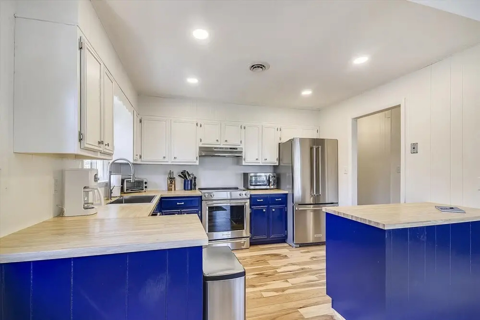 336 Hickman Street by Long & Foster