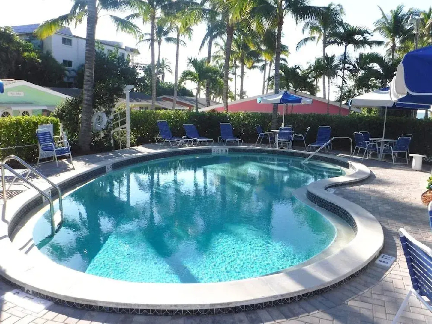 Waterside Inn on the Beach