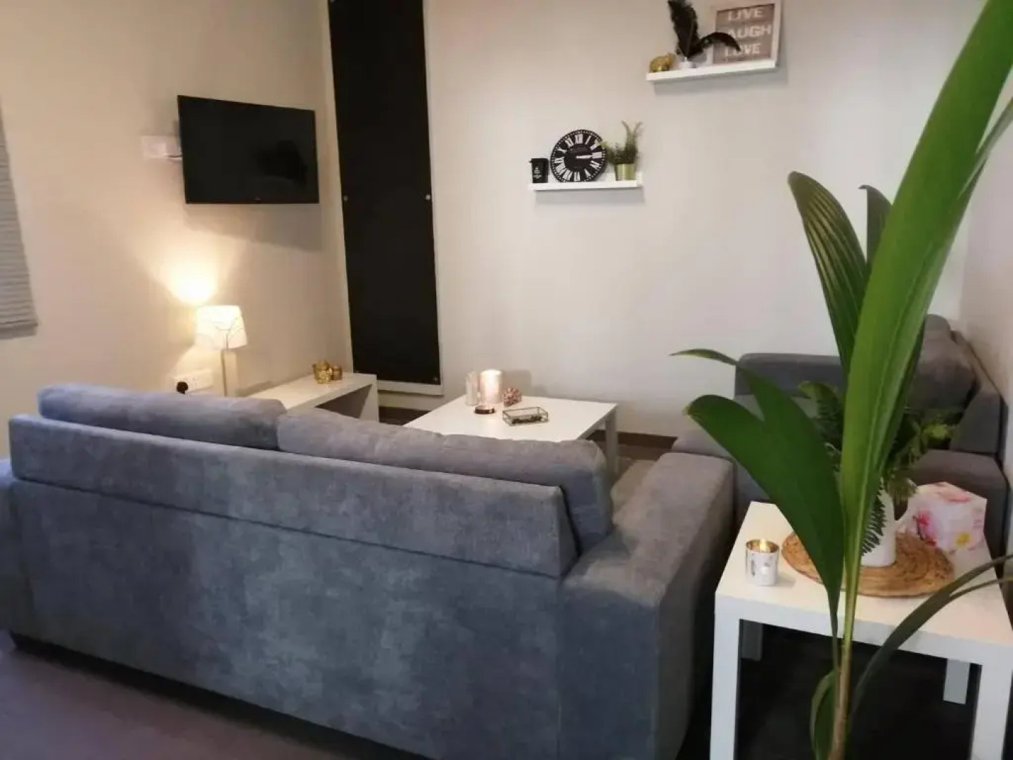 Unique 1 bedroom house