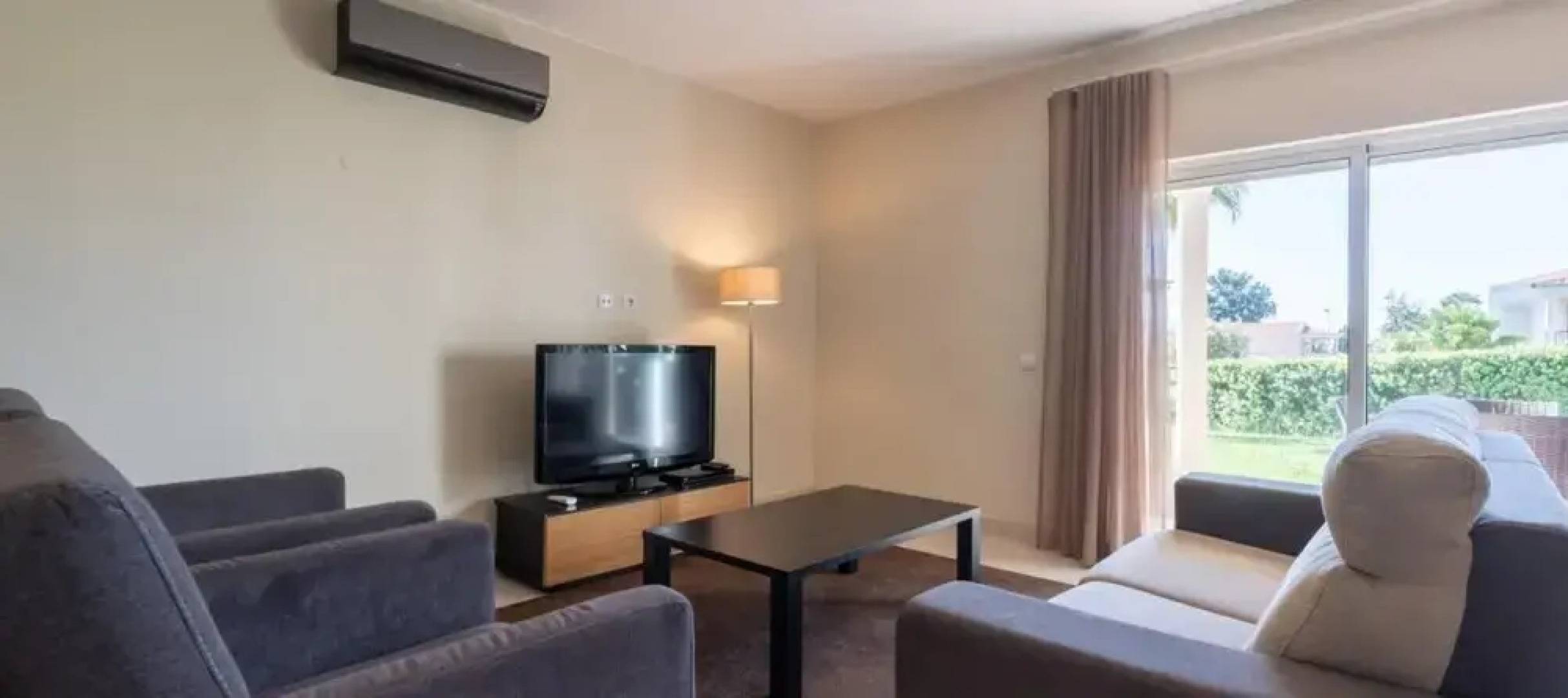 Luxury 2 Bedroom Townhouse