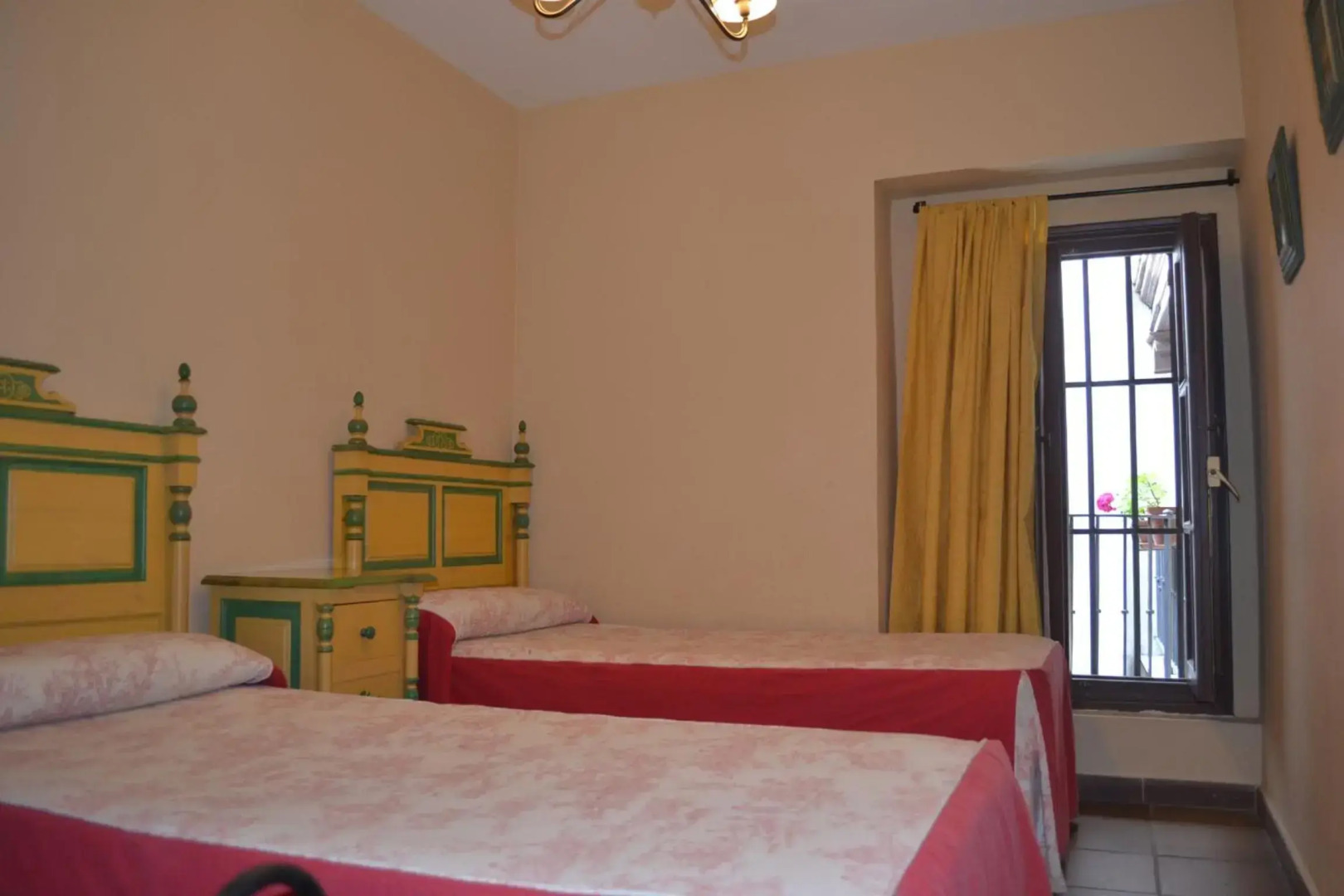 Casa Palacio de Los Leones