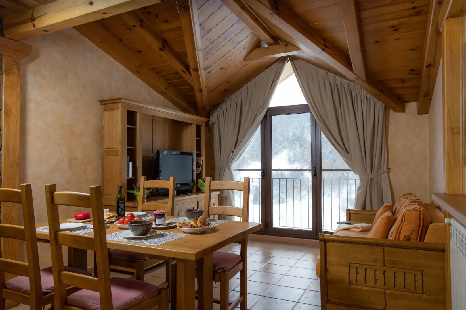 Apartaments Turístics Els Llacs