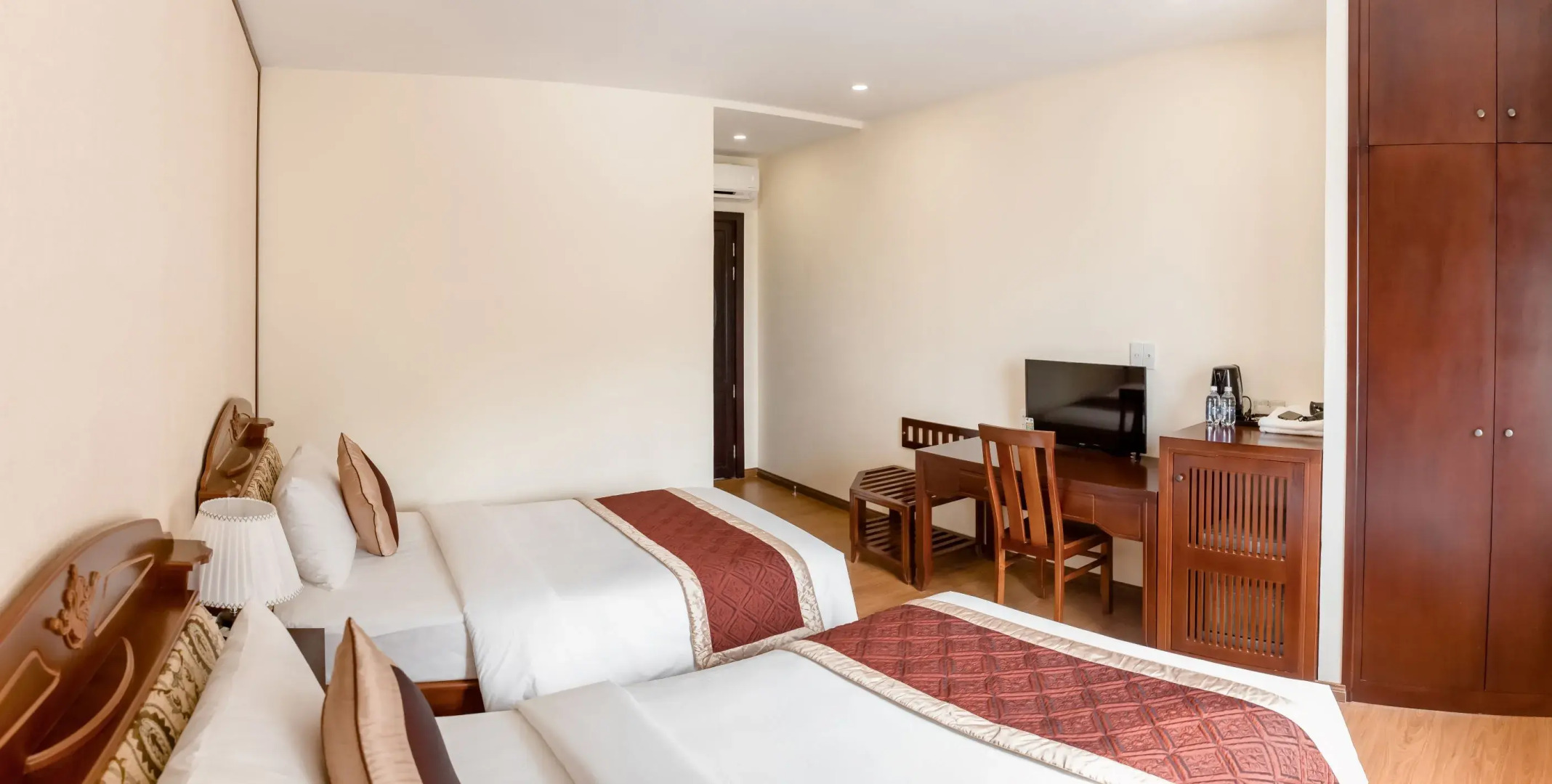 Bcons Hotel Binh Duong