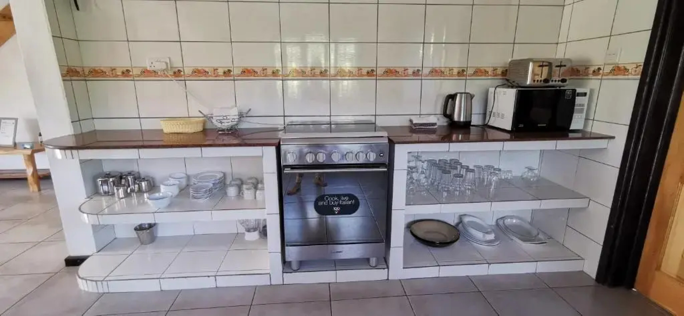 CHEZ MARVA Grande Villa Corossol 3 à 12 personnes